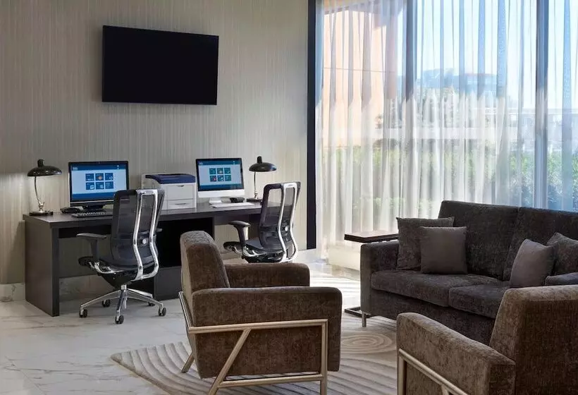 Hotelli Element Toronto Airport