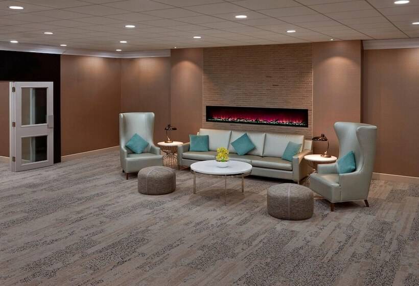 فندق Element Toronto Airport