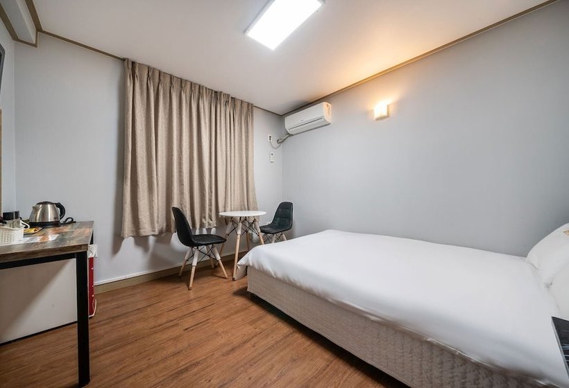 فندق Healing House