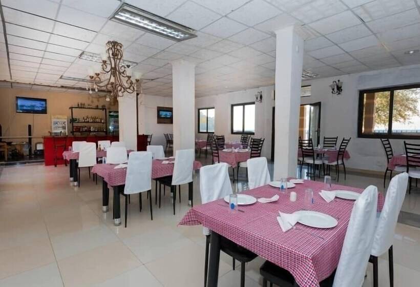 هتل Pamadzi Beach Holiday Resort