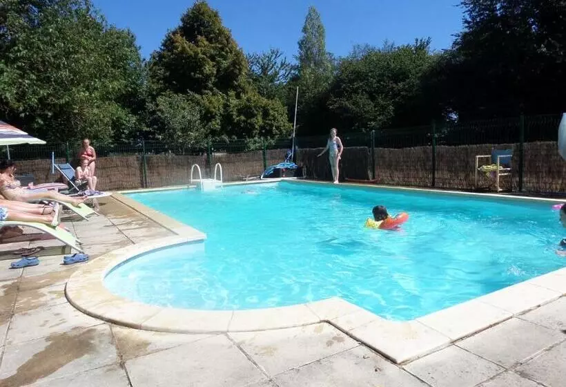 Aamiaismajoitus (B&B) La Roseraie