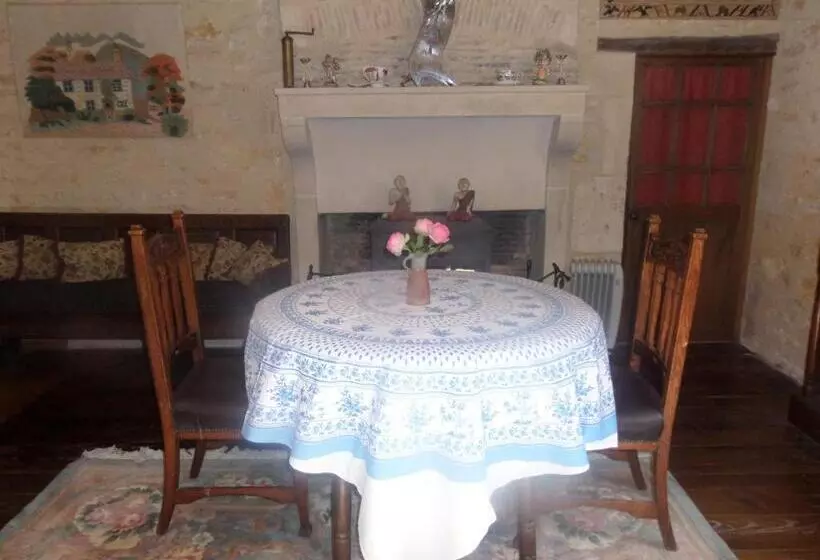 Aamiaismajoitus (B&B) La Roseraie