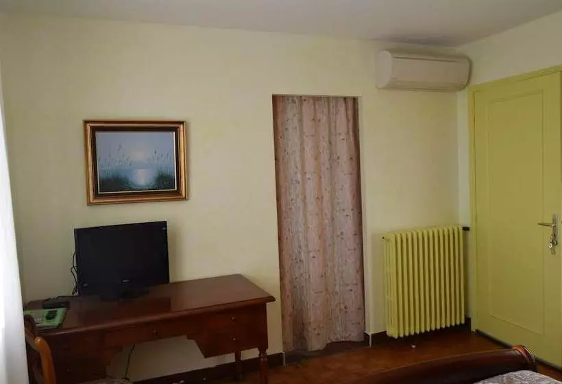 Aamiaismajoitus (B&B) Le Nid De L'ecureuil