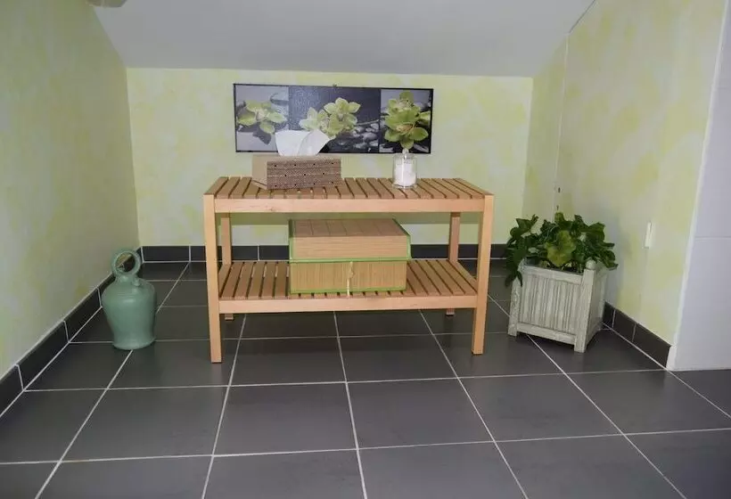 Aamiaismajoitus (B&B) Le Nid De L'ecureuil