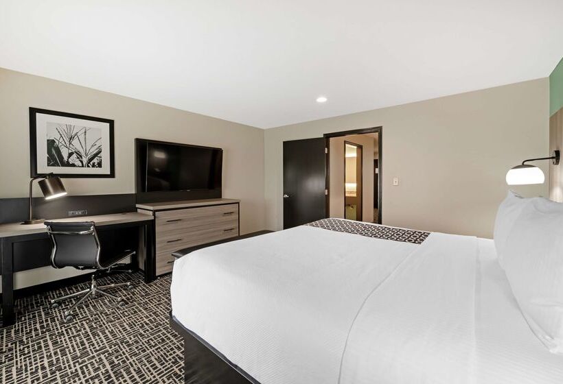 Отель Best Western Plus Greenwood Indy South Inn