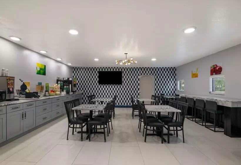 호텔 Quality Inn & Suites Altamonte Springs Orlando North