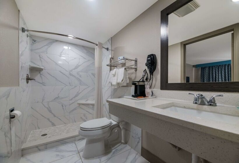 فندق Quality Inn & Suites Altamonte Springs Orlando North