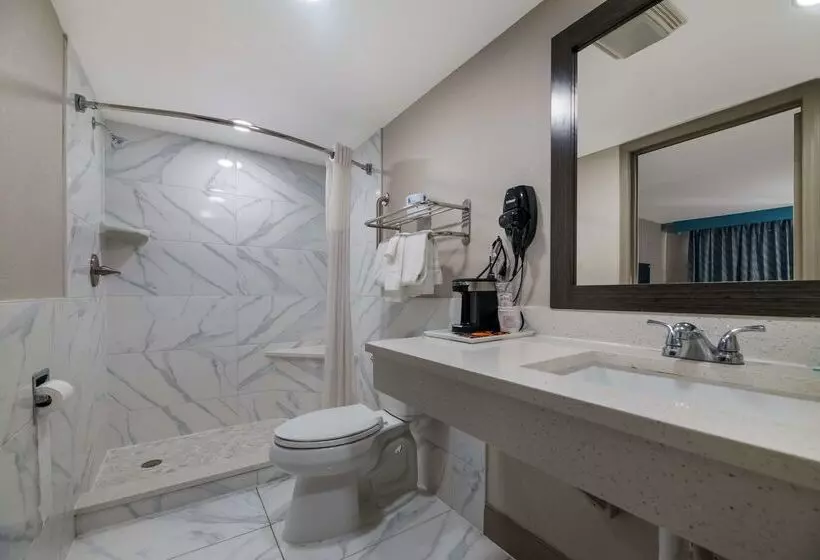 호텔 Quality Inn & Suites Altamonte Springs Orlando North