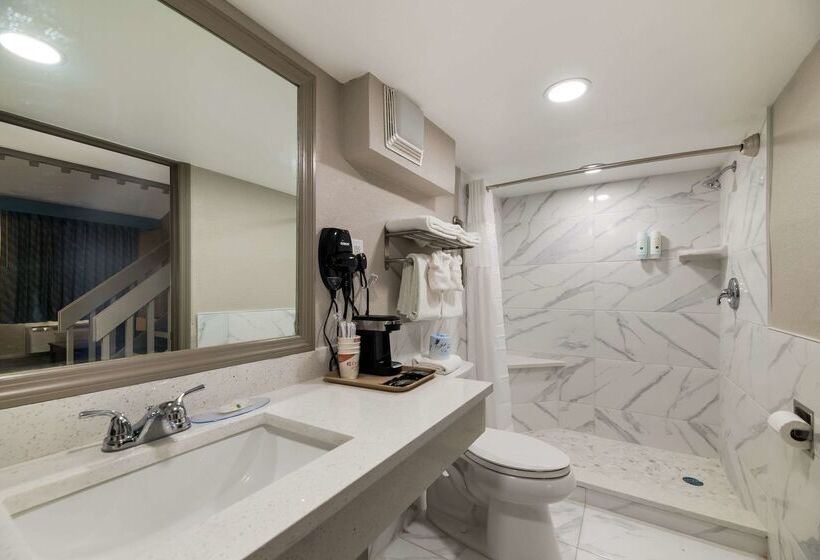 فندق Quality Inn & Suites Altamonte Springs Orlando North