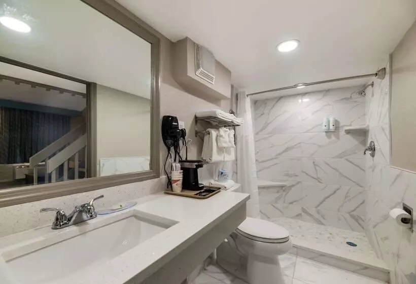 호텔 Quality Inn & Suites Altamonte Springs Orlando North