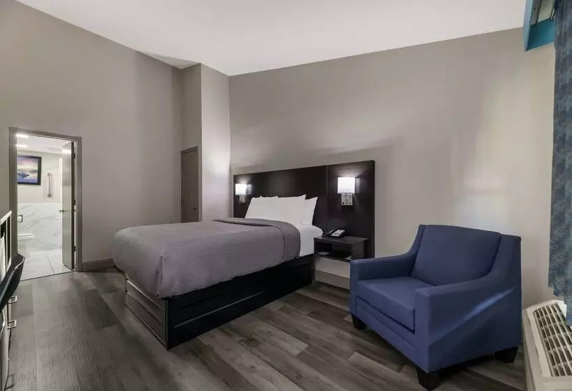 호텔 Quality Inn & Suites Altamonte Springs Orlando North