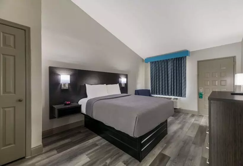 호텔 Quality Inn & Suites Altamonte Springs Orlando North