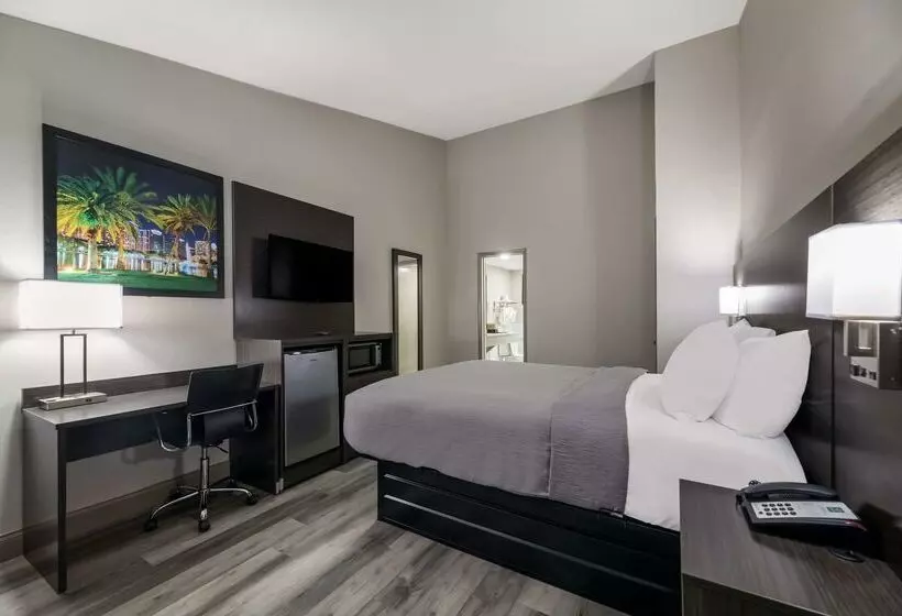 호텔 Quality Inn & Suites Altamonte Springs Orlando North