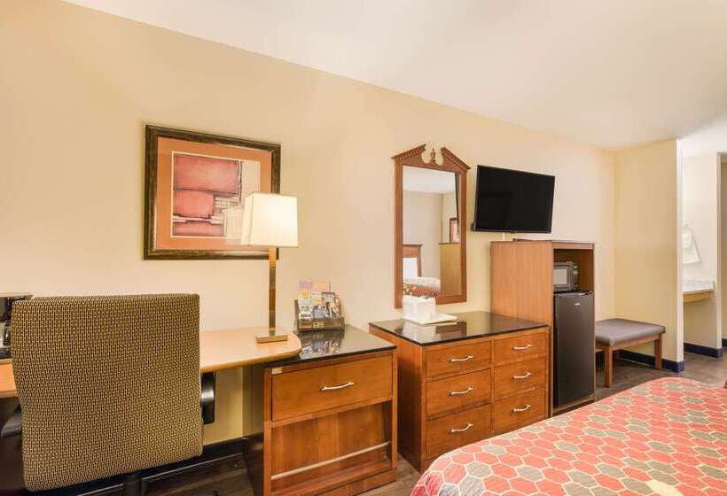 فندق Econo Lodge