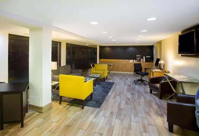 酒店 La Quinta Inn By Wyndham Austin Capitol / Downtown