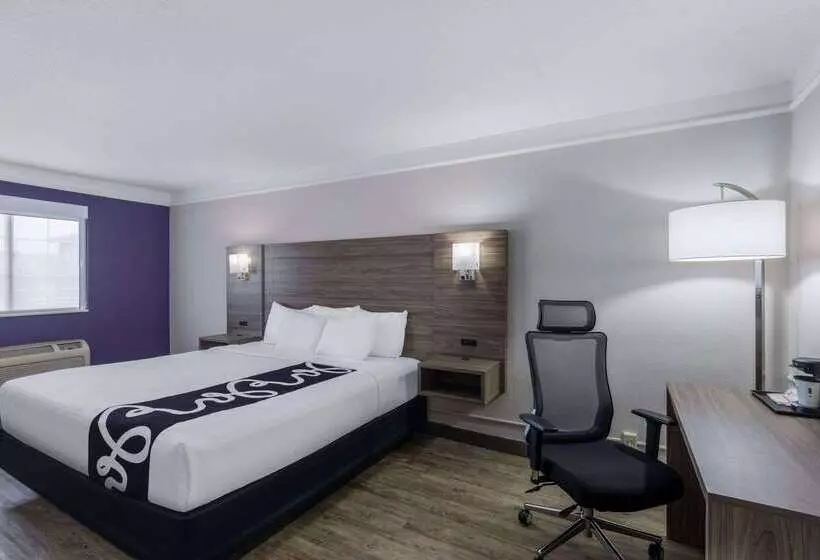 호텔 La Quinta Inn By Wyndham Kansas City Lenexa