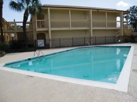 Отель Travelodge by Wyndham Mobile