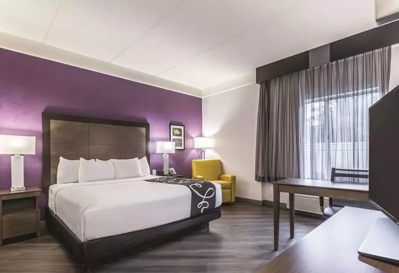 בית מלון כפרי La Quinta By Wyndham Atlanta Alpharetta