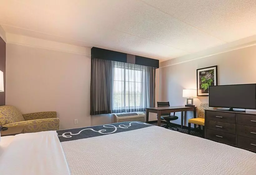 בית מלון כפרי La Quinta By Wyndham Atlanta Alpharetta