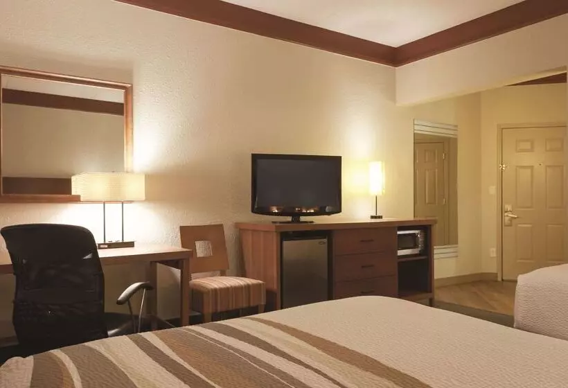 酒店 La Quinta By Wyndham Atlanta Ballpark/galleria