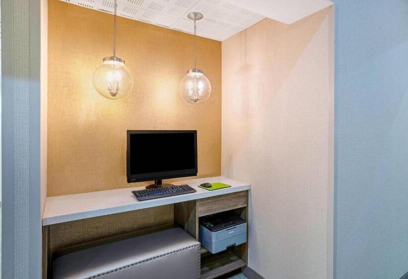 酒店 La Quinta By Wyndham Columbus Ms