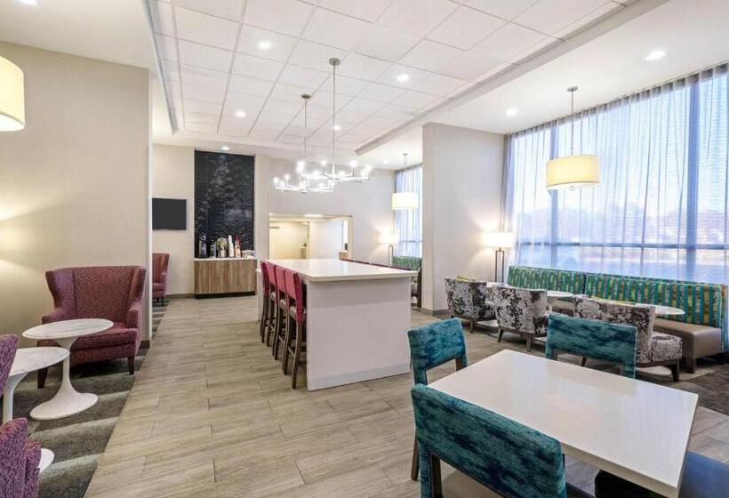 酒店 La Quinta By Wyndham Columbus Ms