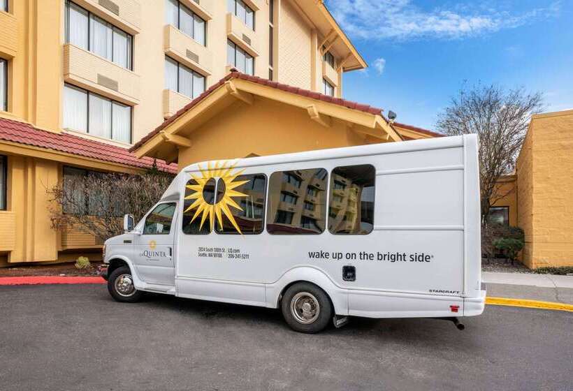 هتل La Quinta Inn & Suites By Wyndham Seattle Sea Tac Airport