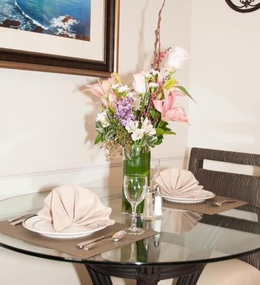 فندق Laguna Shores Studio Suites