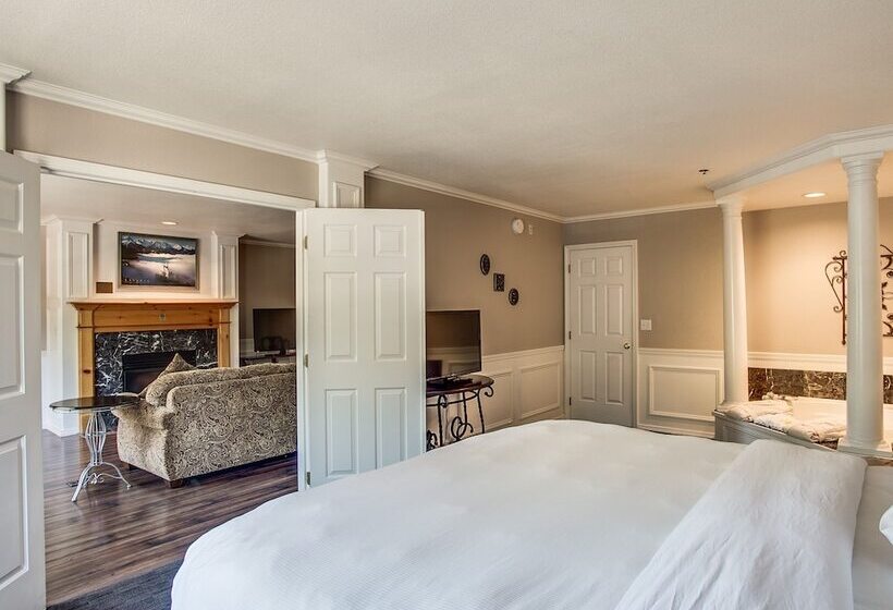 فندق Leavenworth Village Inn