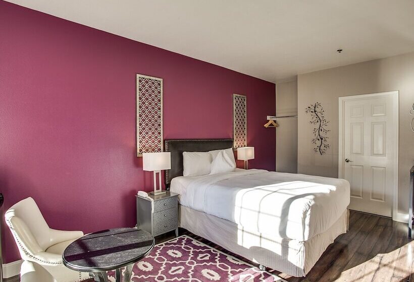 فندق Leavenworth Village Inn