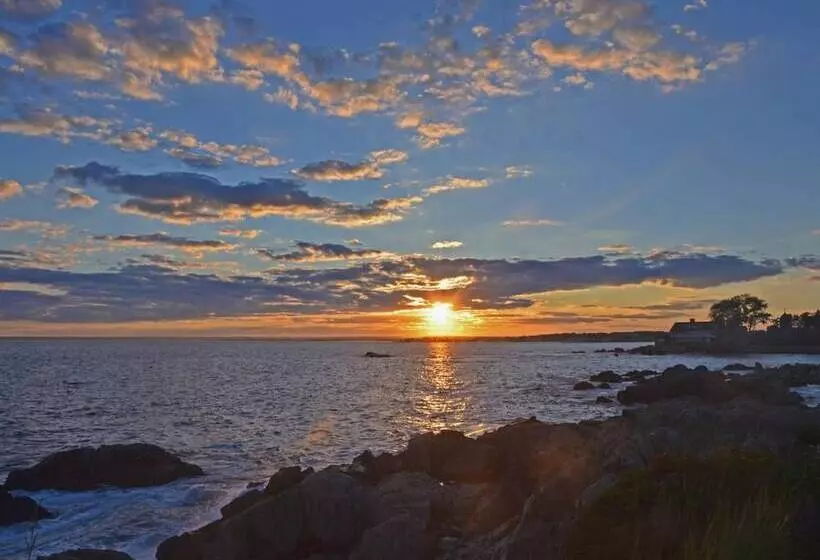 هتل The Lodge At Turbat S Creek