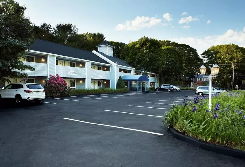 هتل The Lodge At Turbat S Creek