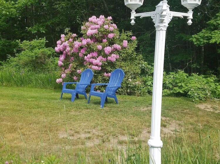 Отель The Lodge At Turbat S Creek