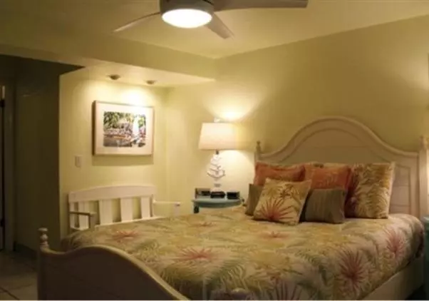 Kona Kai Resort And Gallery