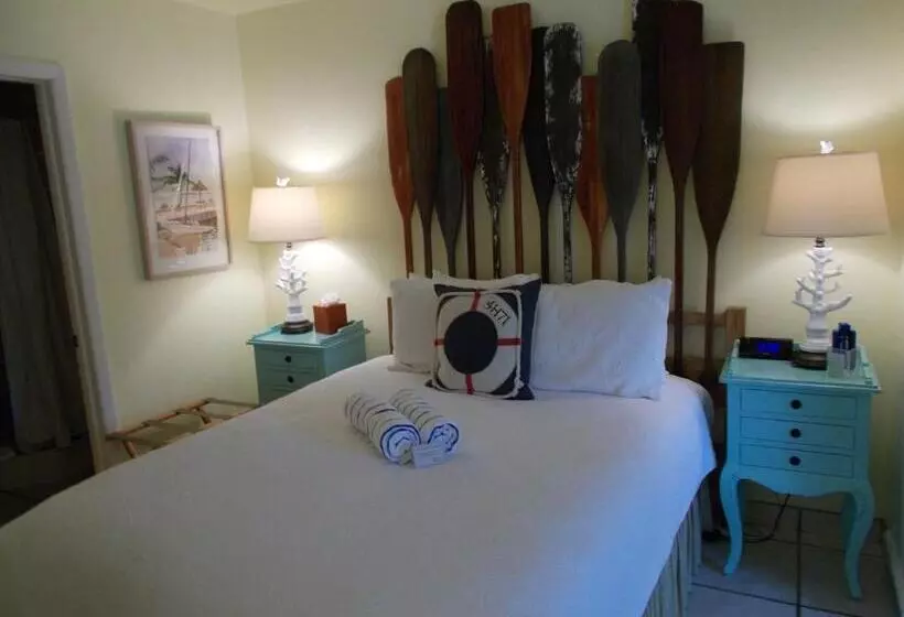 Kona Kai Resort And Gallery