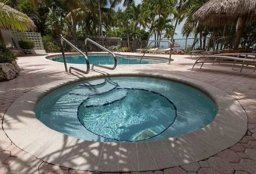 Kona Kai Resort And Gallery