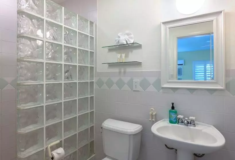 Kona Kai Resort And Gallery