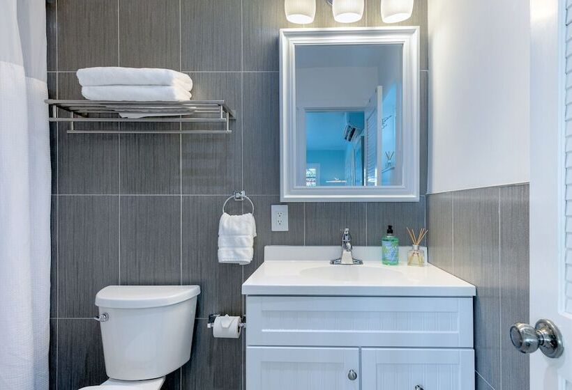 Kona Kai Resort And Gallery