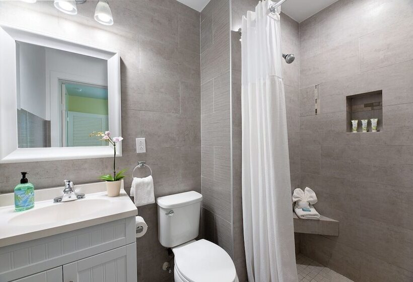 Kona Kai Resort And Gallery