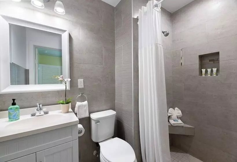 Kona Kai Resort And Gallery