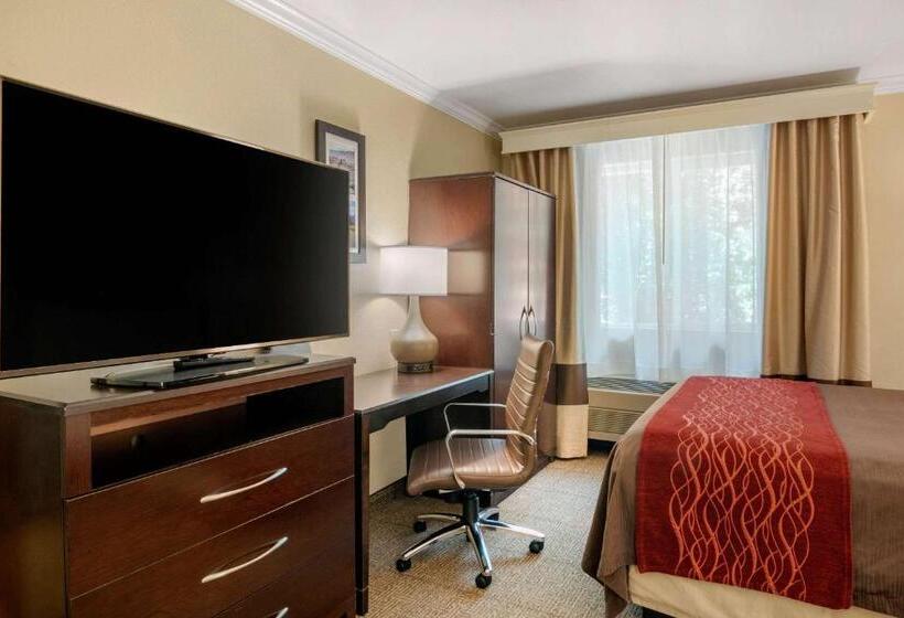 Мотель Comfort Inn Columbia Gorge