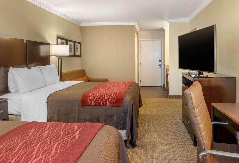 Мотель Comfort Inn Columbia Gorge