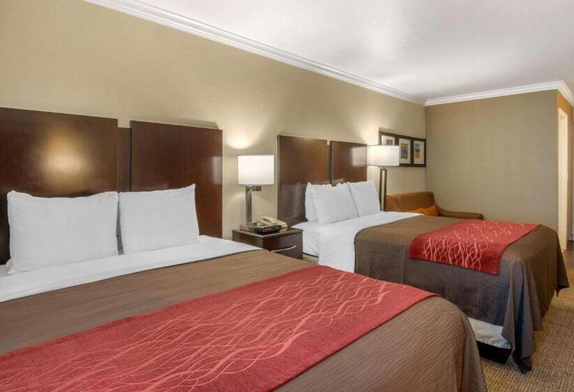 Мотель Comfort Inn Columbia Gorge