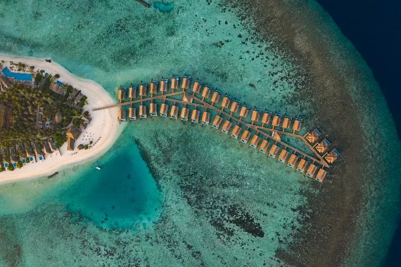 هتل Faarufushi Maldives