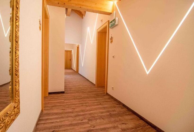 فندق Garni Waldschlössl