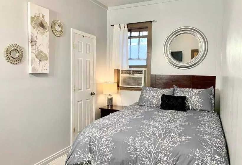 Retkeilymaja Spring Creek