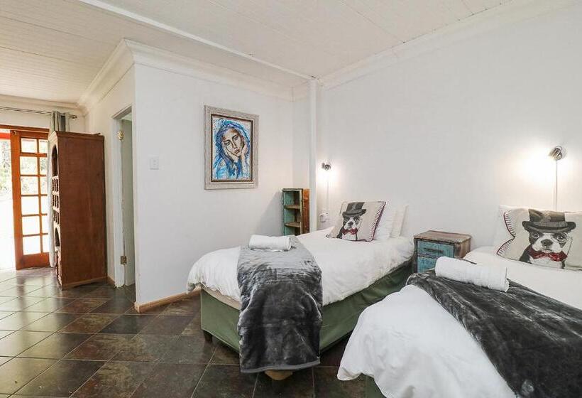 Bed and Breakfast Swallows Nest