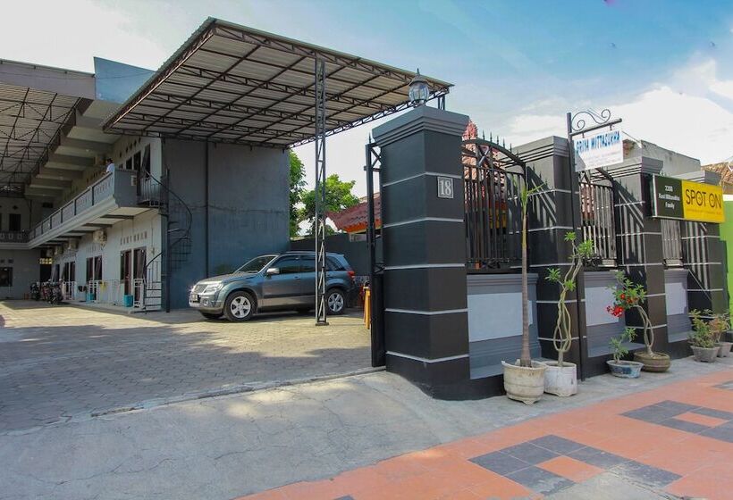 酒店 Spot On 2288 Kost Mittasukha Family