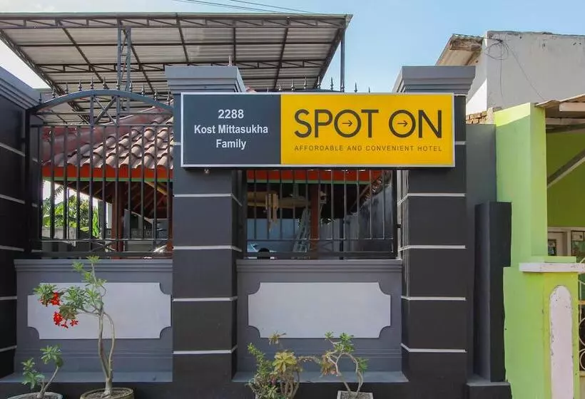 ホテル Spot On 2288 Kost Mittasukha Family