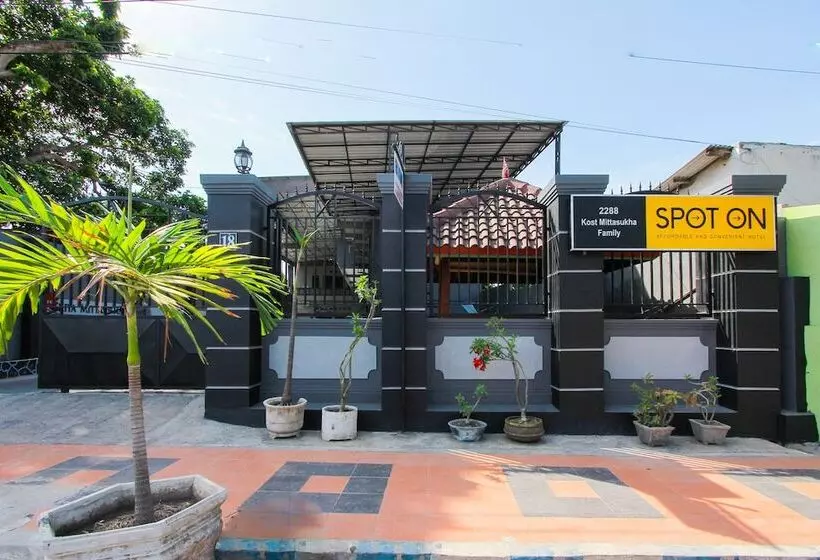 ホテル Spot On 2288 Kost Mittasukha Family